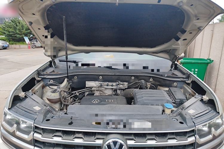 Used Volkswagen Teramont 2017 380TSI Four-Wheel Drive Luxury Edition Engine Bay
