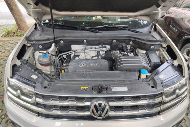 Used Volkswagen Teramont 2017 380TSI Four-Wheel Drive Luxury Edition Engine Bay