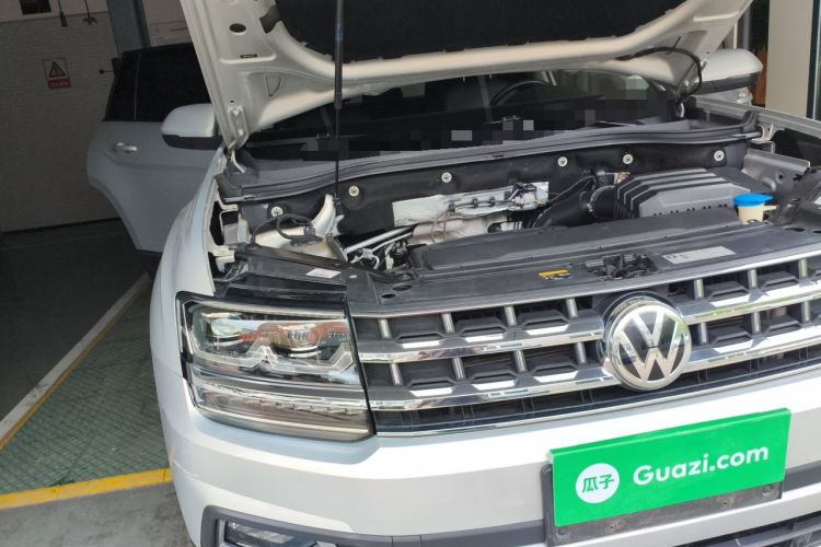 Used Volkswagen Teramont 2017 380TSI Four-Wheel Drive Flagship Edition Engine Bay Right