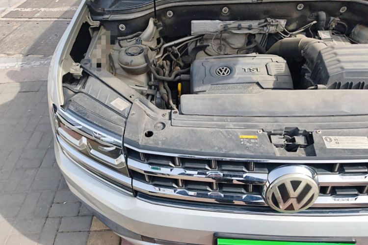 Used Volkswagen Teramont 2017 380TSI Four-Wheel Drive Flagship Edition Engine Bay Right