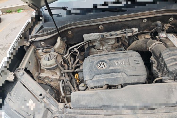 Used Volkswagen Teramont 2017 380TSI Four-Wheel Drive Luxury Edition Engine Bay Right