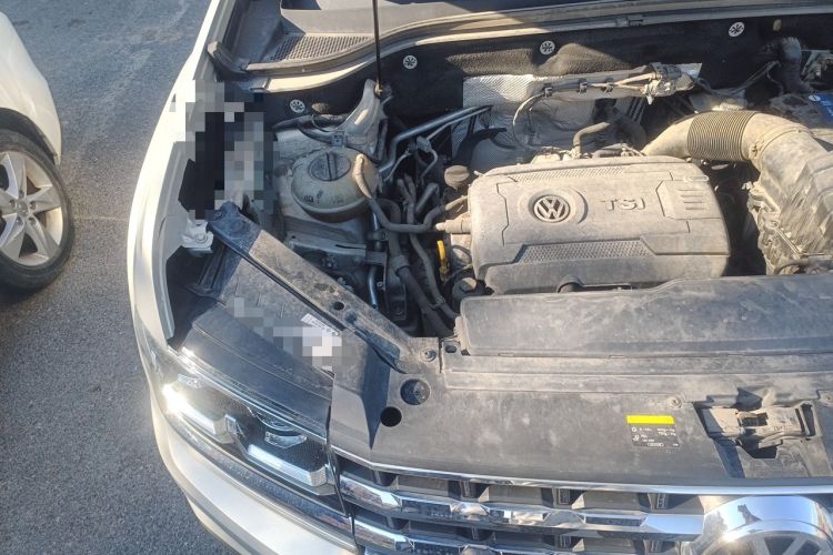 Used Volkswagen Teramont 2017 380TSI Four-Wheel Drive Flagship Edition Engine Bay Right
