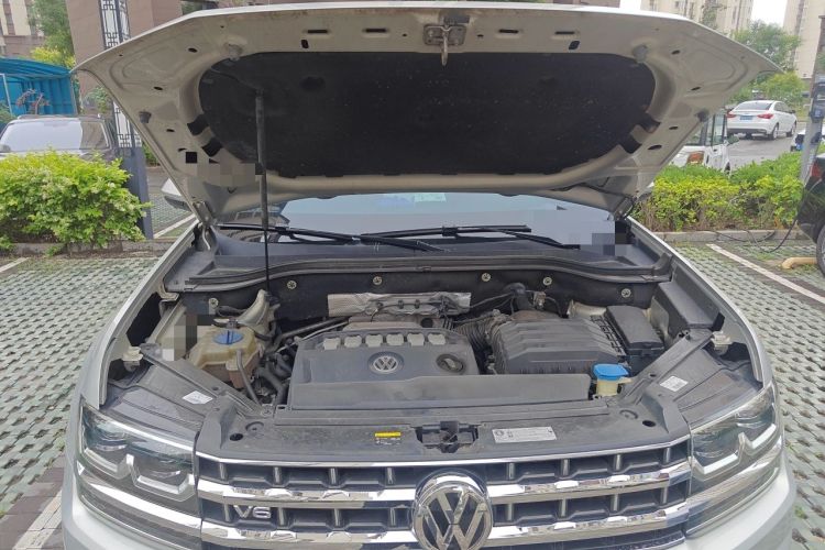 Used Volkswagen Teramont 2017 530 V6 Four-Wheel Drive Supreme Flagship Edition Engine Bay