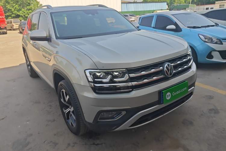 Used Volkswagen Teramont 2017 330TSI Two-Wheel-Drive Luxury Edition Exterior 1