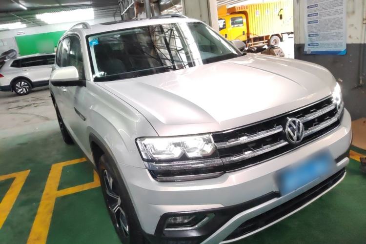 Used Volkswagen Teramont 2017 330TSI Two-Wheel-Drive Luxury Edition Exterior 1