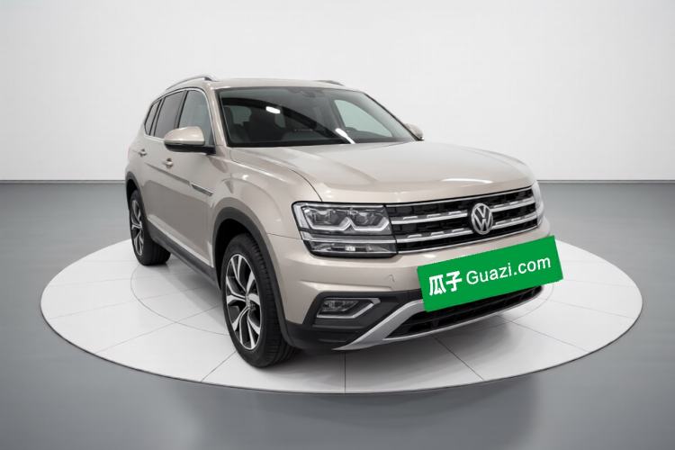 Used Volkswagen Teramont 2017 330TSI Two-Wheel-Drive Luxury Edition Exterior 2