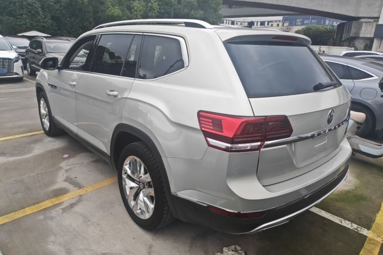 Used Volkswagen Teramont 2017 530 V6 Four-Wheel Drive Supreme Flagship Edition Exterior 2