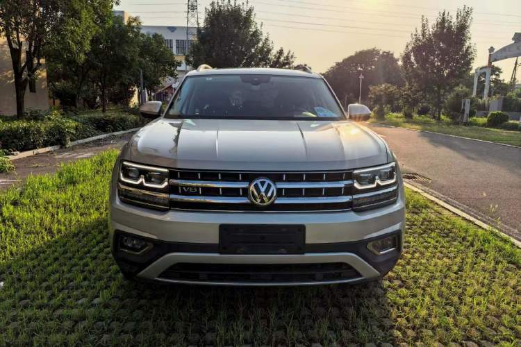 Used Volkswagen Teramont 2017 530 V6 Four-Wheel Drive Supreme Flagship Edition Exterior 2