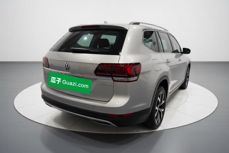 Used Volkswagen Teramont 2017 330TSI Two-Wheel-Drive Luxury Edition Exterior 5