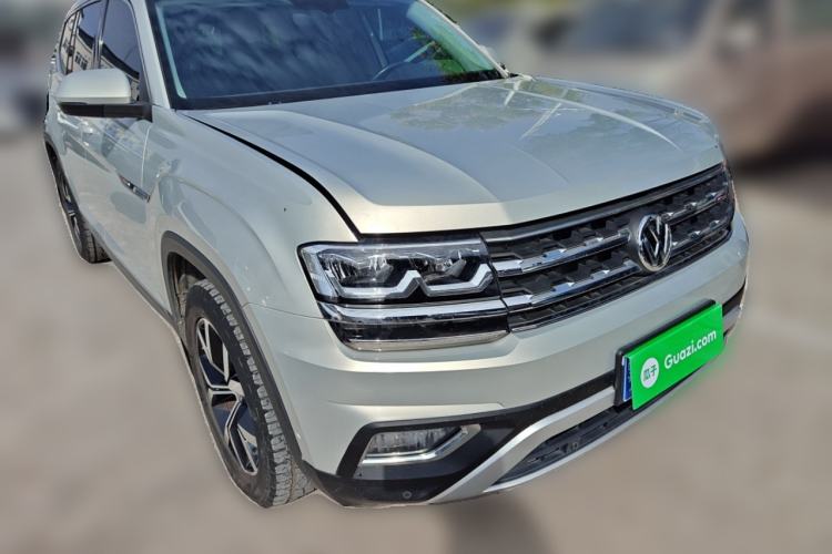 Used Volkswagen Teramont 2017 380TSI Four-Wheel Drive Luxury Edition Front Right 45 Deg