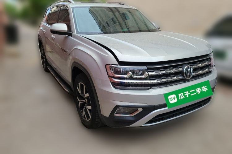 Used Volkswagen Teramont 2017 380TSI Four-Wheel Drive Luxury Edition Front Right 45 Deg