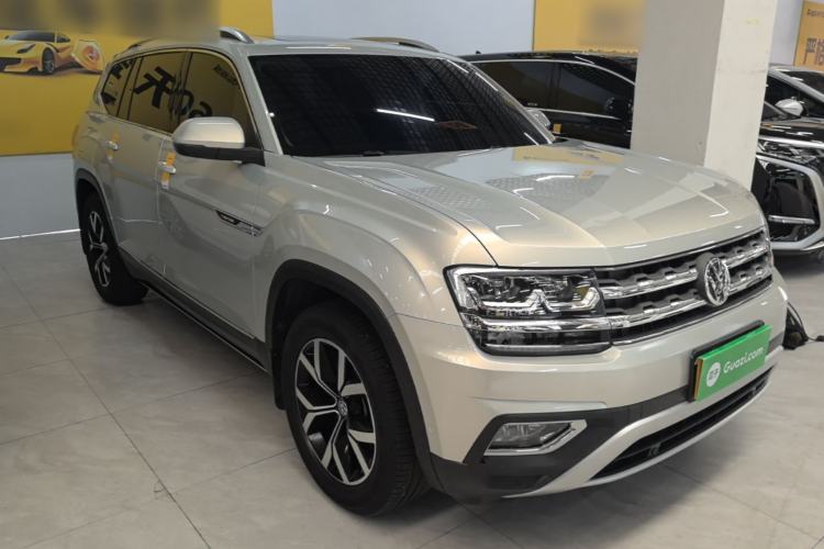 Used Volkswagen Teramont 2017 380TSI Four-Wheel Drive Luxury Edition Front Right 45 Deg