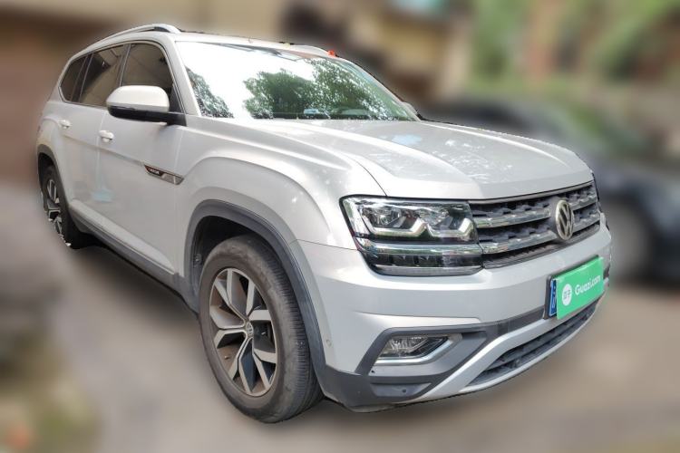 Used Volkswagen Teramont 2017 380TSI Four-Wheel Drive Luxury Edition Front Right 45 Deg