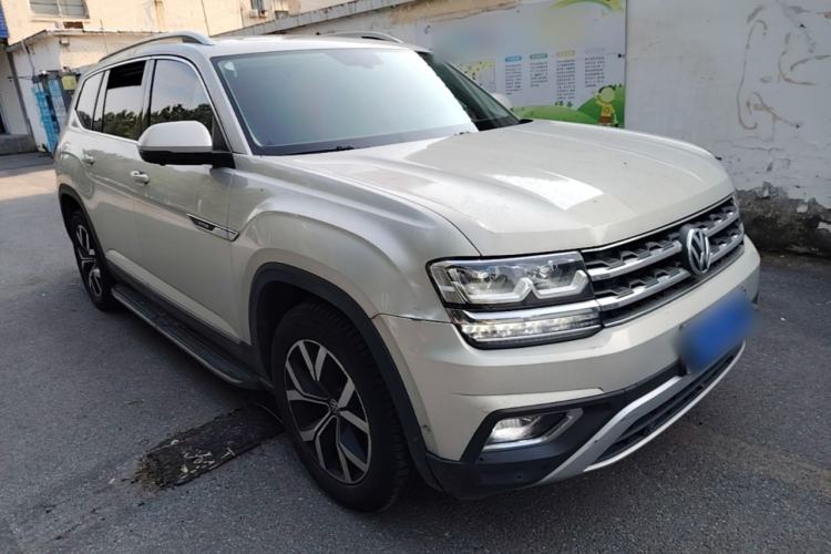 Used Volkswagen Teramont 2017 380TSI Four-Wheel Drive Luxury Edition Front Right 45 Deg
