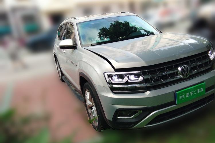 Used Volkswagen Teramont 2017 530 V6 Four-Wheel Drive Supreme Flagship Edition Front Right 45 Deg