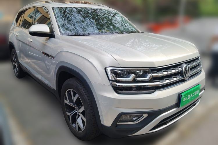 Used Volkswagen Teramont 2017 380TSI Four-Wheel Drive Luxury Edition Front Right 45 Deg