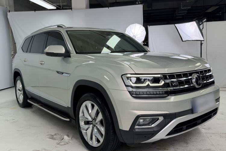 Used Volkswagen Teramont 2017 530 V6 Four-Wheel Drive Supreme Flagship Edition Front Right 45 Deg
