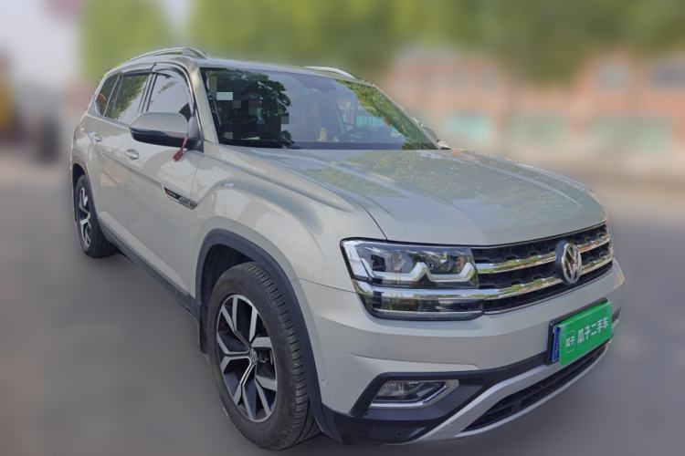Used Volkswagen Teramont 2017 380TSI Four-Wheel Drive Luxury Edition Front Right 45 Deg