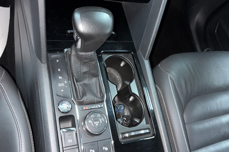 Used Volkswagen Teramont 2017 380TSI Four-Wheel Drive Luxury Edition Gear Lever