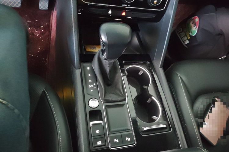 Used Volkswagen Teramont 2017 330TSI Two-Wheel-Drive Luxury Edition Gear Lever