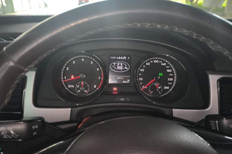 Used Volkswagen Teramont 2017 380TSI Four-Wheel Drive Luxury Edition Instrument Cluster