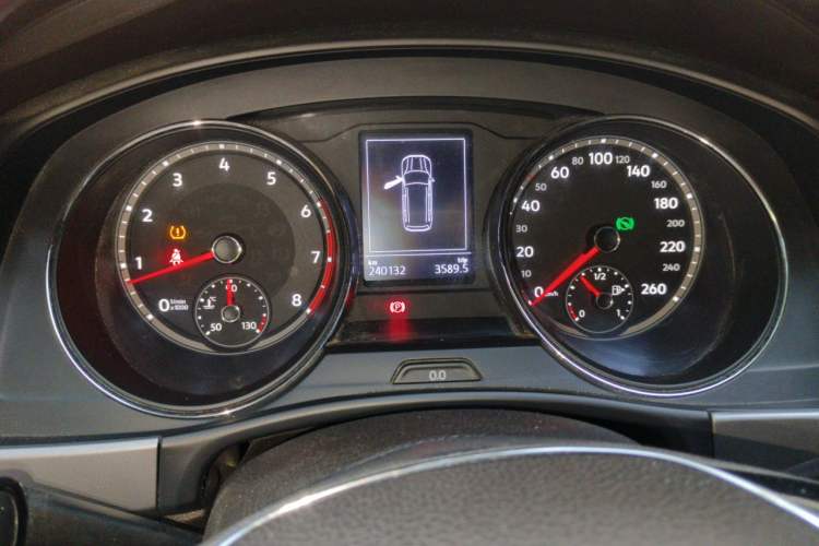 Used Volkswagen Teramont 2017 380TSI Four-Wheel Drive Luxury Edition Instrument Cluster