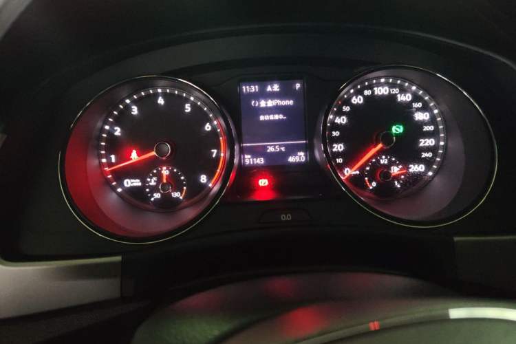 Used Volkswagen Teramont 2017 330TSI Two-Wheel-Drive Luxury Edition Instrument Cluster