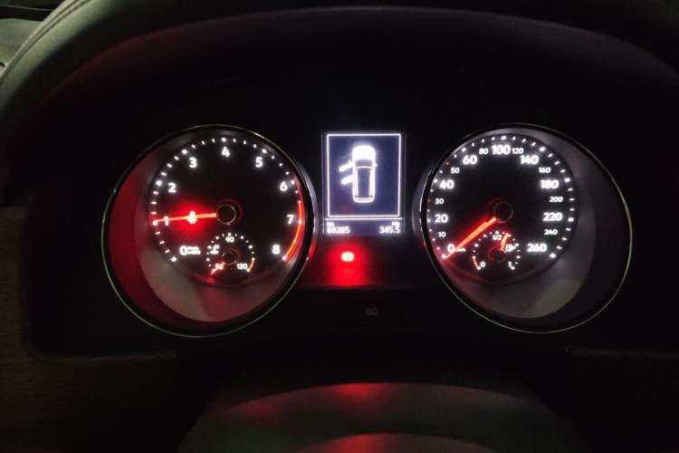 Used Volkswagen Teramont 2017 380TSI Four-Wheel Drive Comfort Edition Instrument Cluster