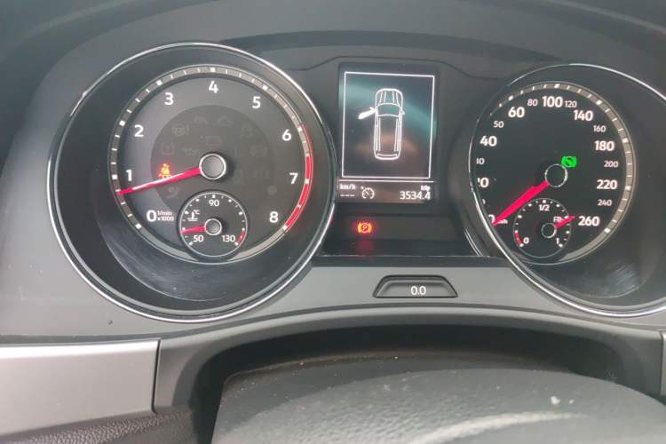 Used Volkswagen Teramont 2017 380TSI Four-Wheel Drive Comfort Edition Instrument Cluster