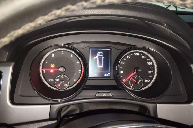 Used Volkswagen Teramont 2017 330TSI Two-Wheel-Drive Luxury Edition Instrument Cluster