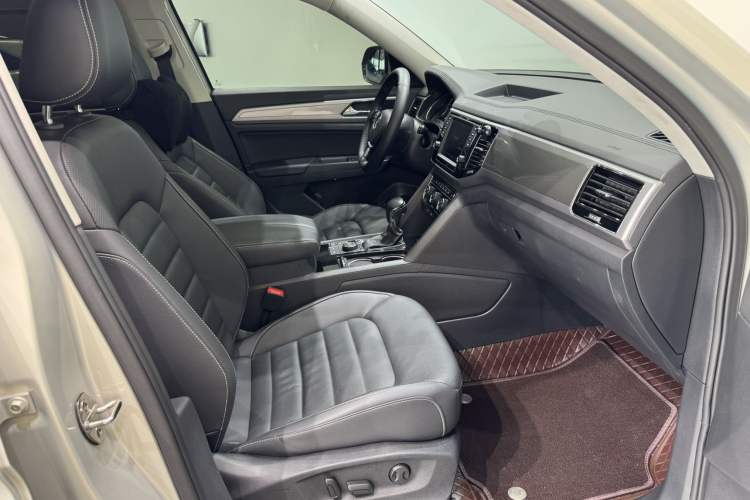 Used Volkswagen Teramont 2017 380TSI Four-Wheel Drive Luxury Edition Interior 2