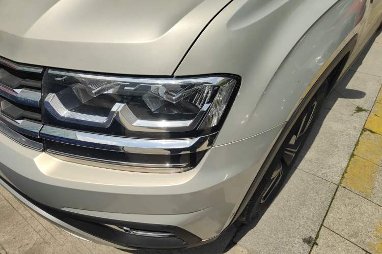 Used Volkswagen Teramont 2017 380TSI Four-Wheel Drive Luxury Edition Left Front Headlight