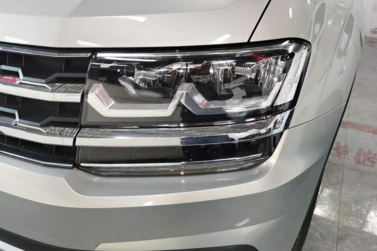 Used Volkswagen Teramont 2017 380TSI Four-Wheel Drive Luxury Edition Left Front Headlight
