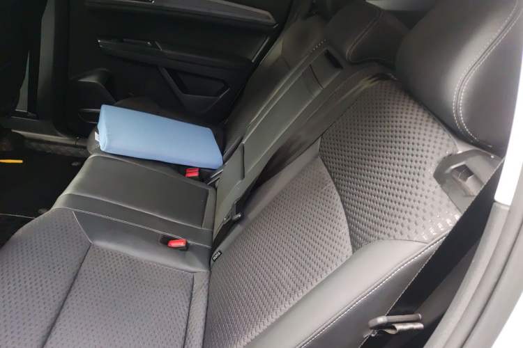 Used Volkswagen Teramont 2017 380TSI Four-Wheel Drive Comfort Edition Left Rear Seat