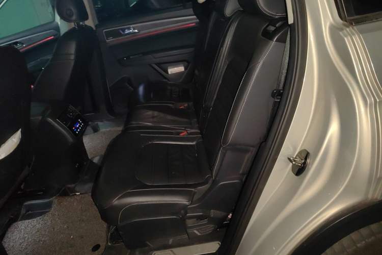 Used Volkswagen Teramont 2017 380TSI Four-Wheel Drive Luxury Edition Left Rear Seat