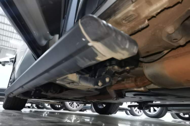 Used Volkswagen Teramont 2017 380TSI Four-Wheel Drive Luxury Edition Left Side Sill