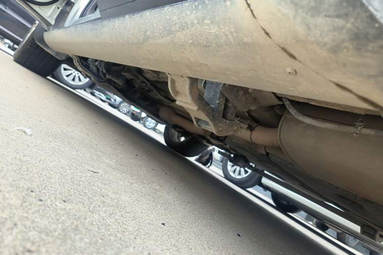 Used Volkswagen Teramont 2017 380TSI Four-Wheel Drive Flagship Edition Left Side Sill