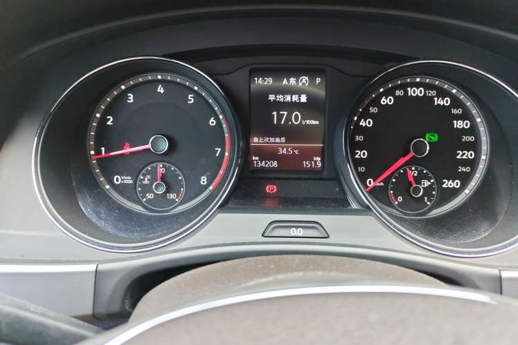 Used Volkswagen Teramont 2017 380TSI Four-Wheel Drive Luxury Edition Odometer Close Up