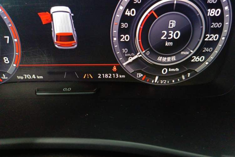 Used Volkswagen Teramont 2017 330TSI Two-Wheel-Drive Flagship Edition Odometer Close Up