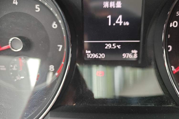 Used Volkswagen Teramont 2017 380TSI Four-Wheel Drive Luxury Edition Odometer Close Up