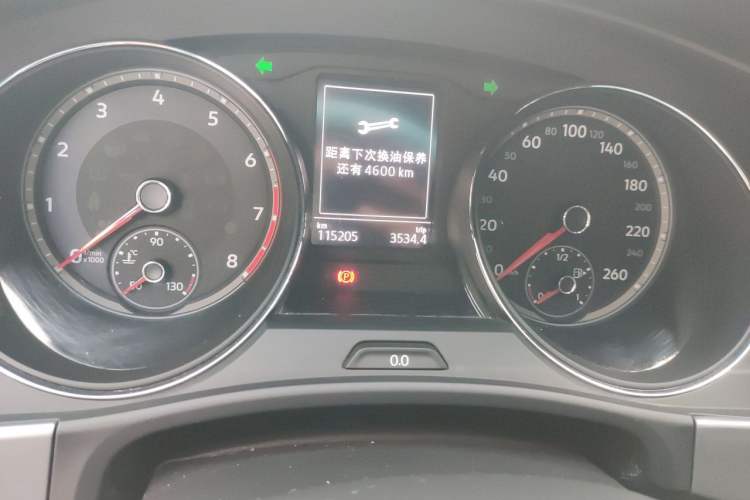 Used Volkswagen Teramont 2017 380TSI Four-Wheel Drive Comfort Edition Odometer Close Up