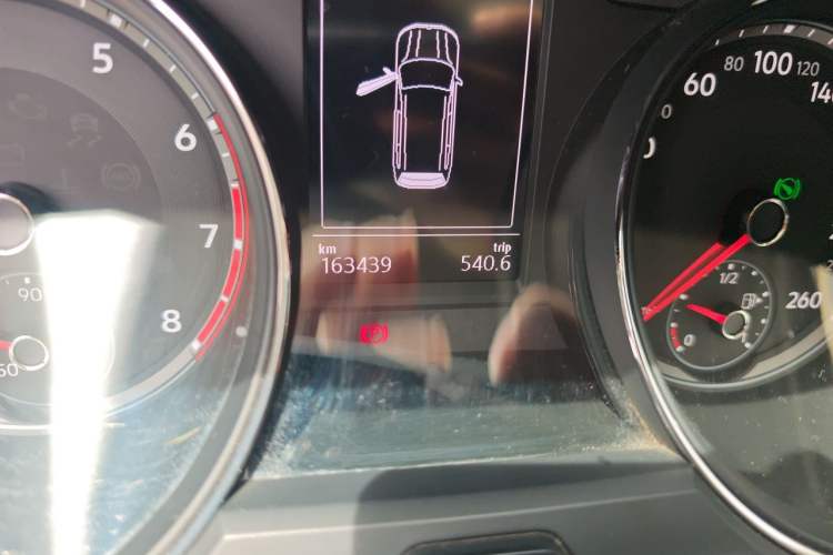 Used Volkswagen Teramont 2017 380TSI Four-Wheel Drive Luxury Edition Odometer Close Up