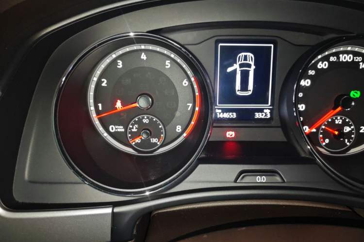 Used Volkswagen Teramont 2017 380TSI Four-Wheel Drive Luxury Edition Odometer Close Up