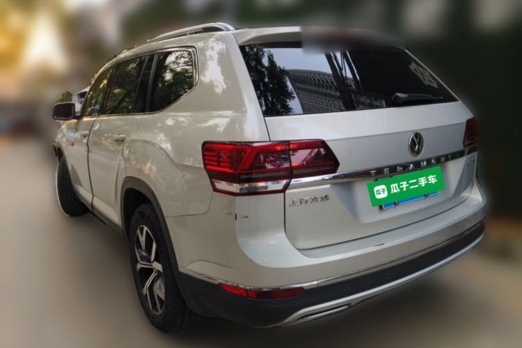 Used Volkswagen Teramont 2017 380TSI Four-Wheel Drive Luxury Edition Rear Left 45 Deg