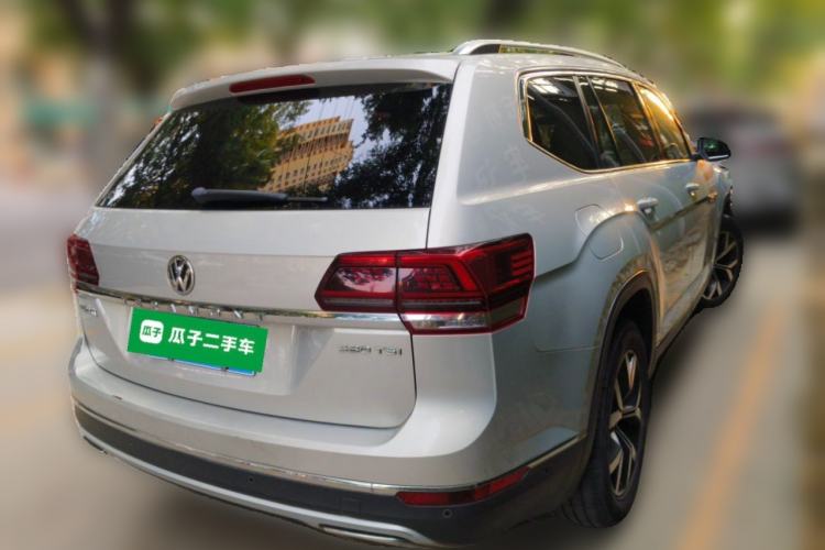 Used Volkswagen Teramont 2017 380TSI Four-Wheel Drive Luxury Edition Rear Right 45 Deg