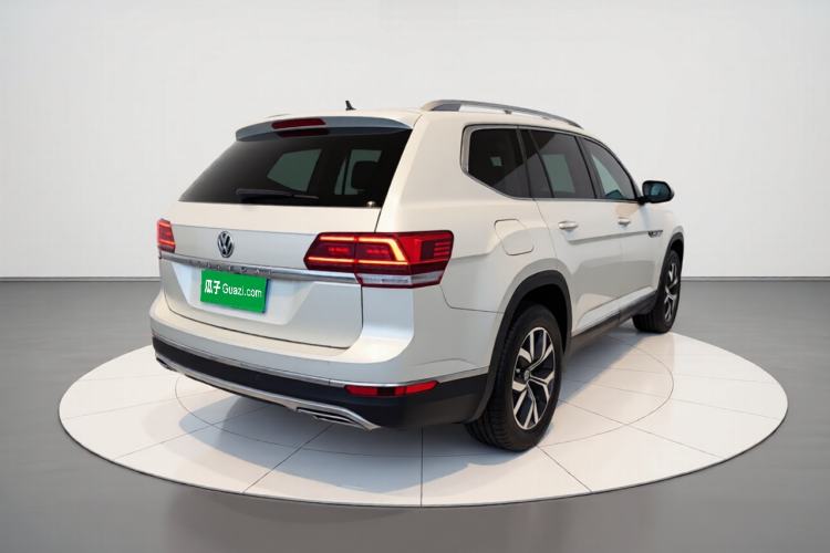 Used Volkswagen Teramont 2017 380TSI Four-Wheel Drive Luxury Edition Rear Right 45 Deg