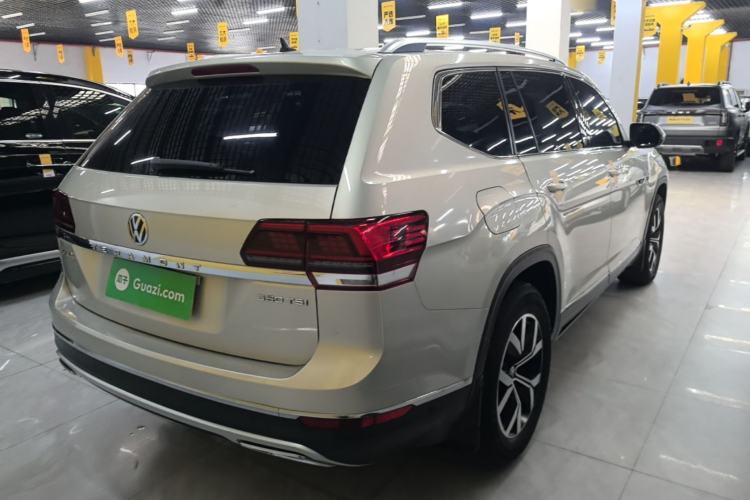 Used Volkswagen Teramont 2017 380TSI Four-Wheel Drive Luxury Edition Rear Right 45 Deg
