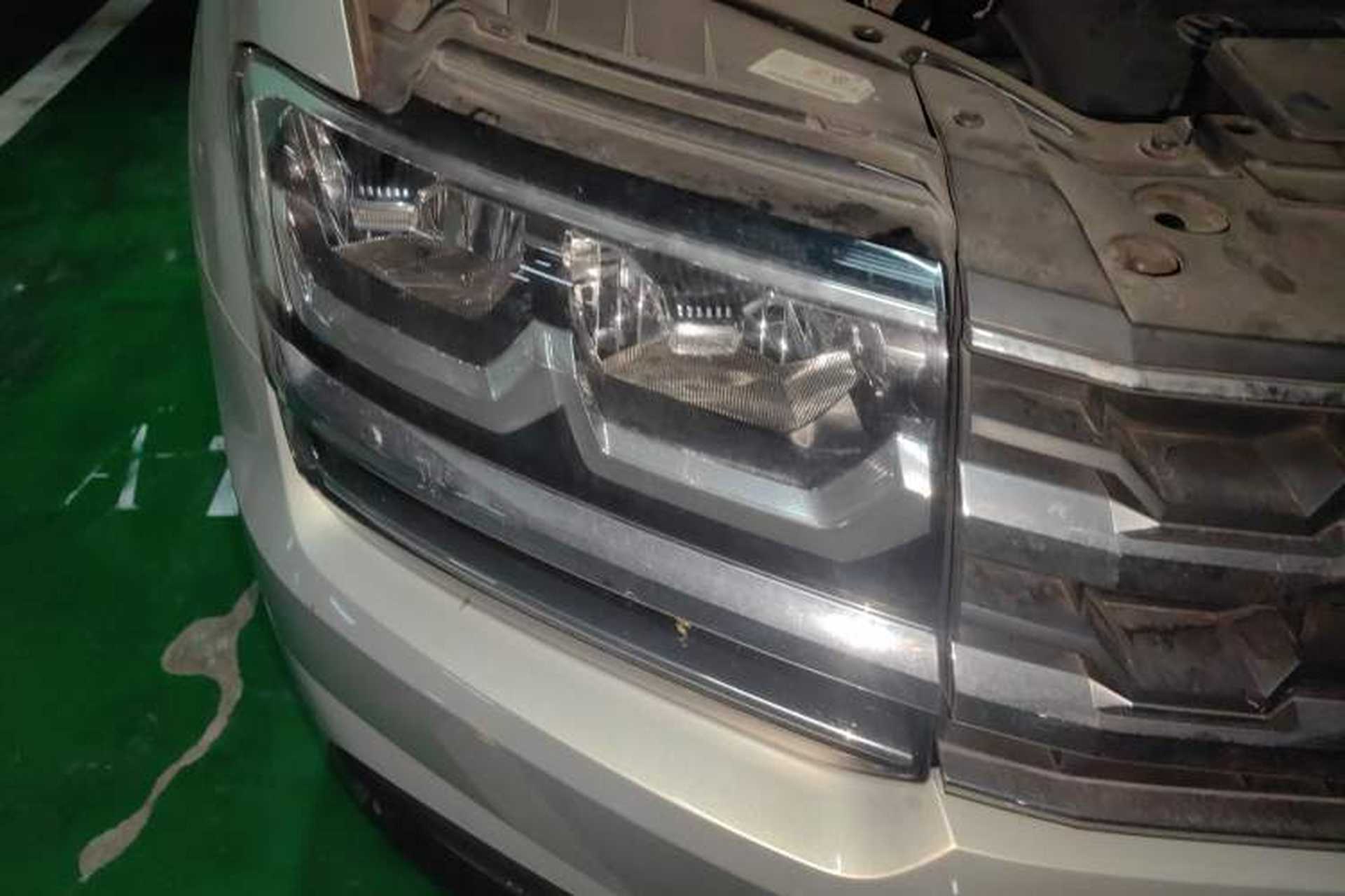 Used Volkswagen Teramont 2017 380TSI Four-Wheel Drive Luxury Edition Right Front Headlight