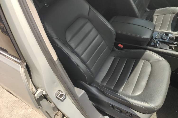 Used Volkswagen Teramont 2017 380TSI Four-Wheel Drive Luxury Edition Right Front Seat