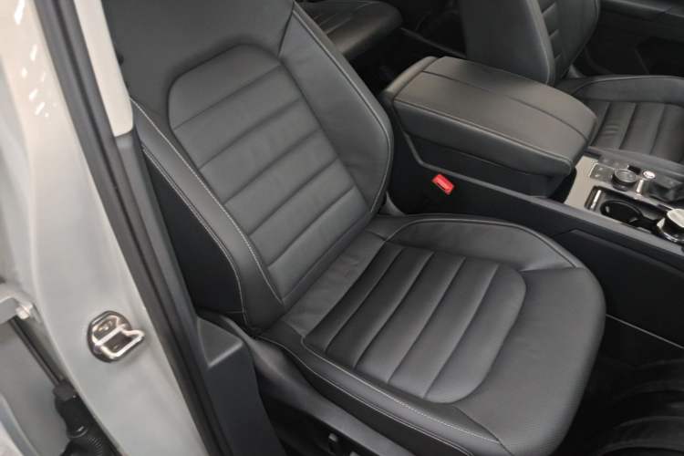 Used Volkswagen Teramont 2017 530 V6 Four-Wheel Drive Luxury Edition Right Front Seat